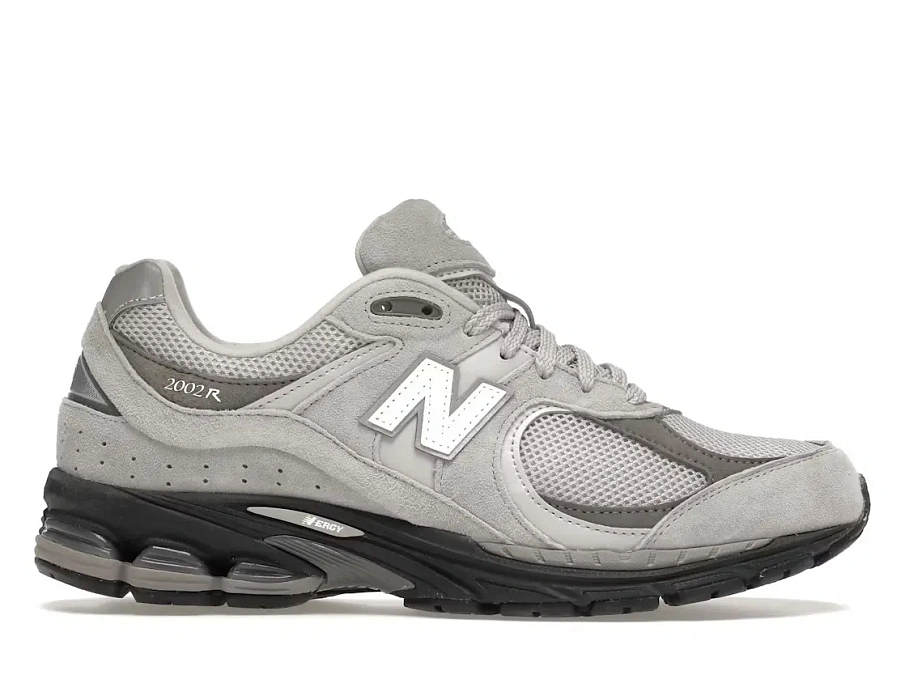 Фото № 1 с приближением к товару «‎New Balance 2002R»