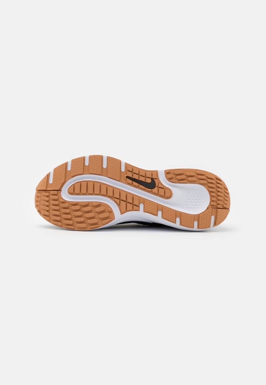 Фото № 4 с приближением к товару «‎Nike React Escape»