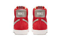 Фото № 4 с приближением к товару «‎Nike Blazer Mid Vintage 'University Red'»