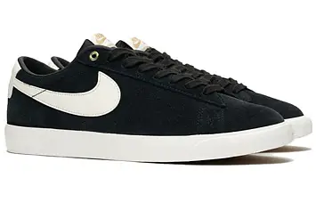 Nike Sb Zoom Blazer Low Gt Skate Shoes WhiteBlack - 4