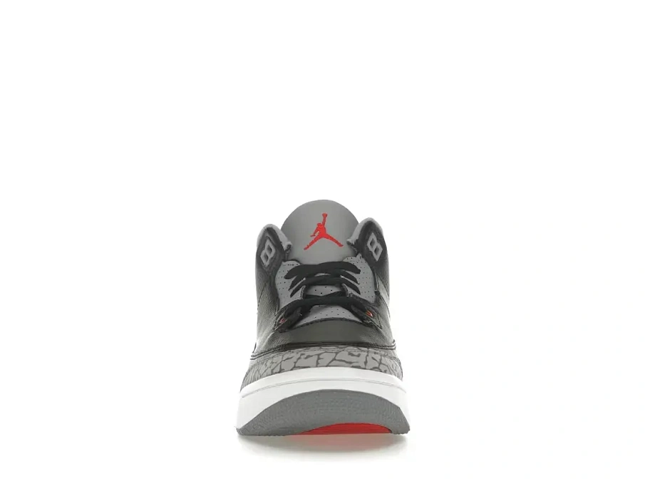 Фото № 2 с приближением к товару «‎Jordan 3 Retro»
