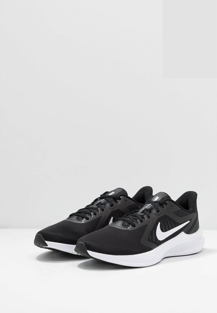 Фото № 3 с приближением к товару «‎Nike Downshifter 10»