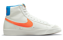 Фото № 2 с приближением к товару «‎Nike Blazer Mid '77 Mid-Top Sneakers WhiteBlueOrange»