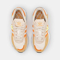 Фото № 4 с приближением к товару «‎Adidas Retropy »