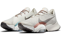 Фото № 2 с приближением к товару «‎Nike Air Zoom SuperRep 2 Sneakers GreyRed»
