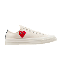 Фото № 1 с приближением к товару «‎Comme des Garçons PLAY x Converse Chuck 70 Low Single Heart - Milk»