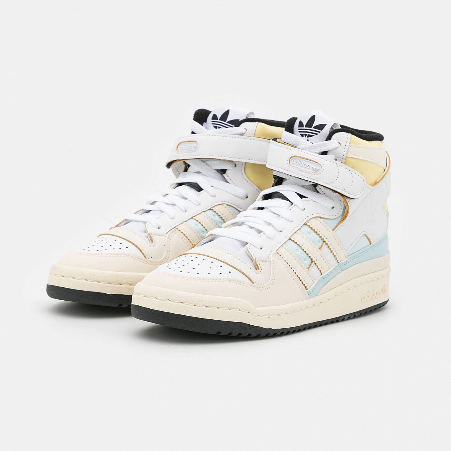 Фото № 3 с приближением к товару «‎Adidas Forum »