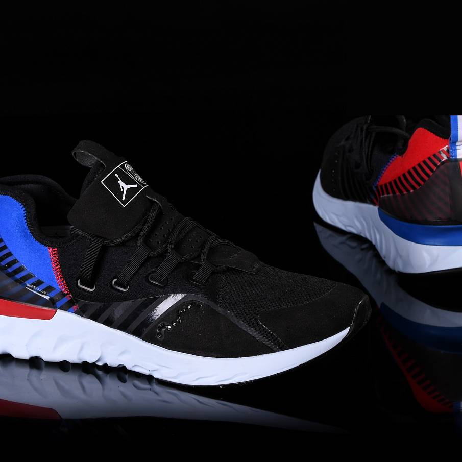 Фото № 4 с приближением к товару «‎Nike Air Jordan React Havoc SE Psg »