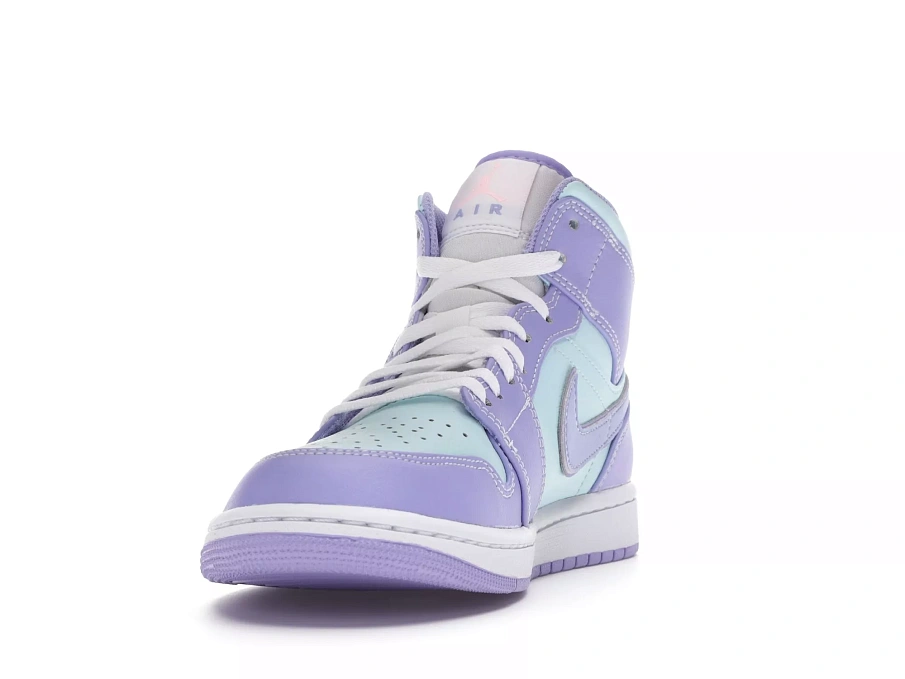 Фото № 4 с приближением к товару «‎Jordan 1 Mid Purple Aqua»