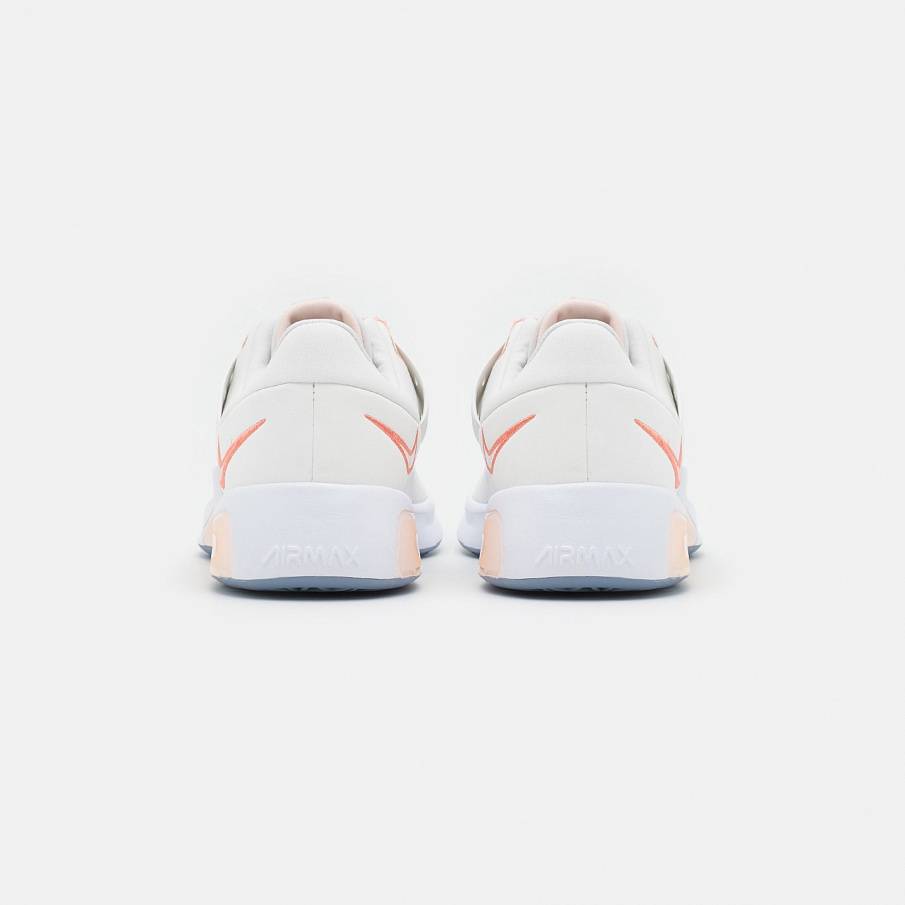 Фото № 3 с приближением к товару «‎Nike Air Max Bella TR 4»