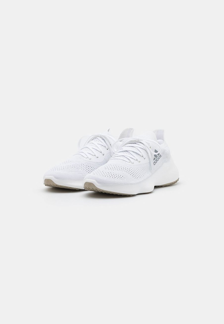 Фото № 2 с приближением к товару «‎Adidas Futurenatural»