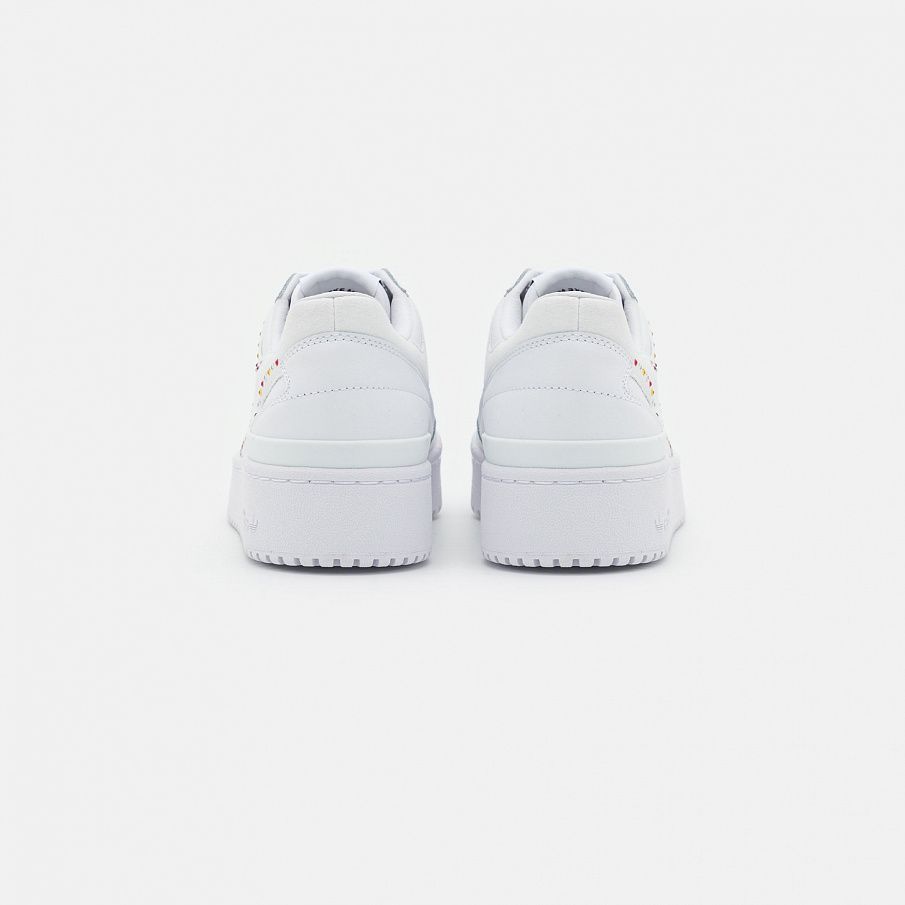 Фото № 4 с приближением к товару «‎Adidas Forum Bold »