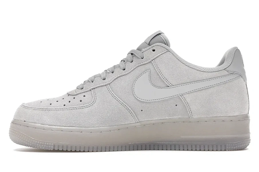 Фото № 3 с приближением к товару «‎Nike Air Force 1 Low '07 LV8 Grey Suede»