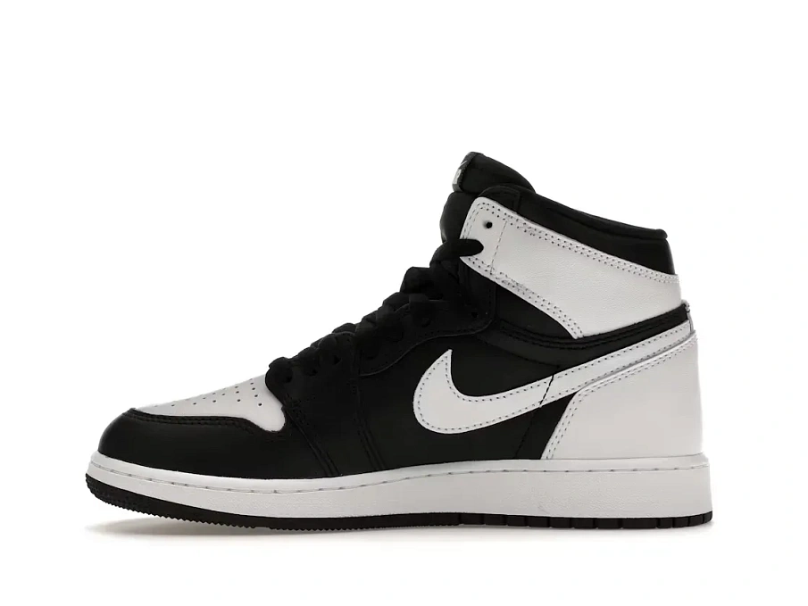 Фото № 3 с приближением к товару «‎Jordan 1 Retro High OG»
