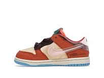 Фото № 3 с приближением к товару «‎Nike Dunk Low»