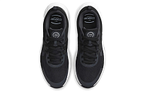 Фото № 4 с приближением к товару «‎Nike Renew Retaliation TR 3 BlackWhite»