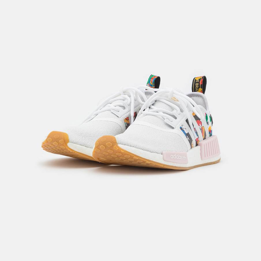 Фото № 3 с приближением к товару «‎Adidas Nmd_r1 »