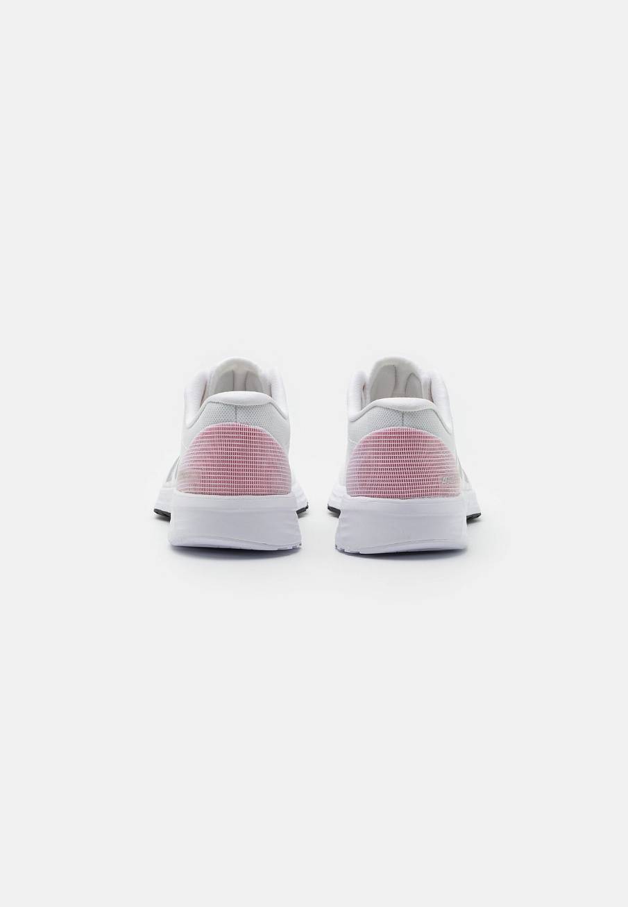 Фото № 3 с приближением к товару «‎Adidas Adizero Rc 3»