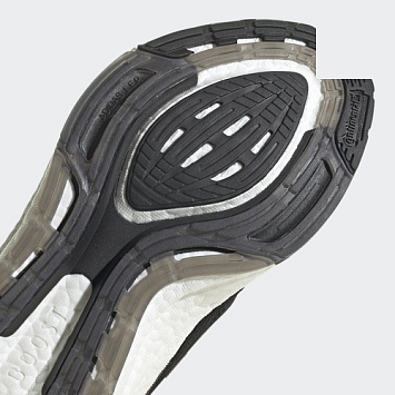 adidas Ultraboost 22 Running Shoes Ebony - 4