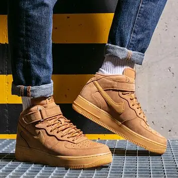 Nike Air Force 1 07 Wb  - 3