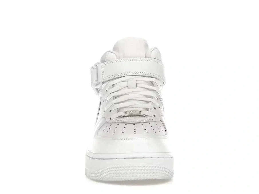 Фото № 2 с приближением к товару «‎Nike Air Force 1 Mid»