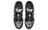 Фото № 4 с приближением к товару «‎Quartersnacks x Nike SB Dunk Low " Zebra" BlackWhite»