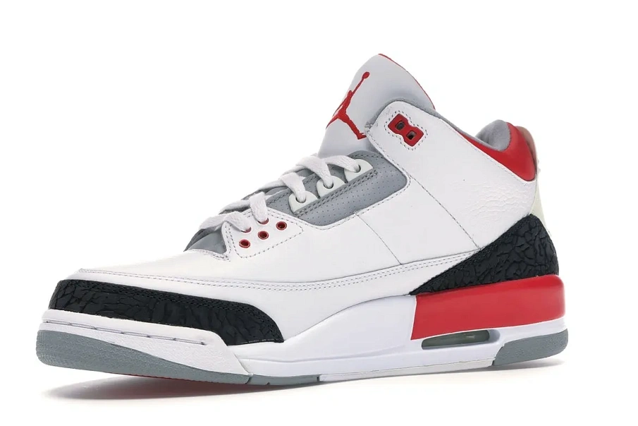 Фото № 4 с приближением к товару «‎Jordan 3 Retro Fire Red (2007)»