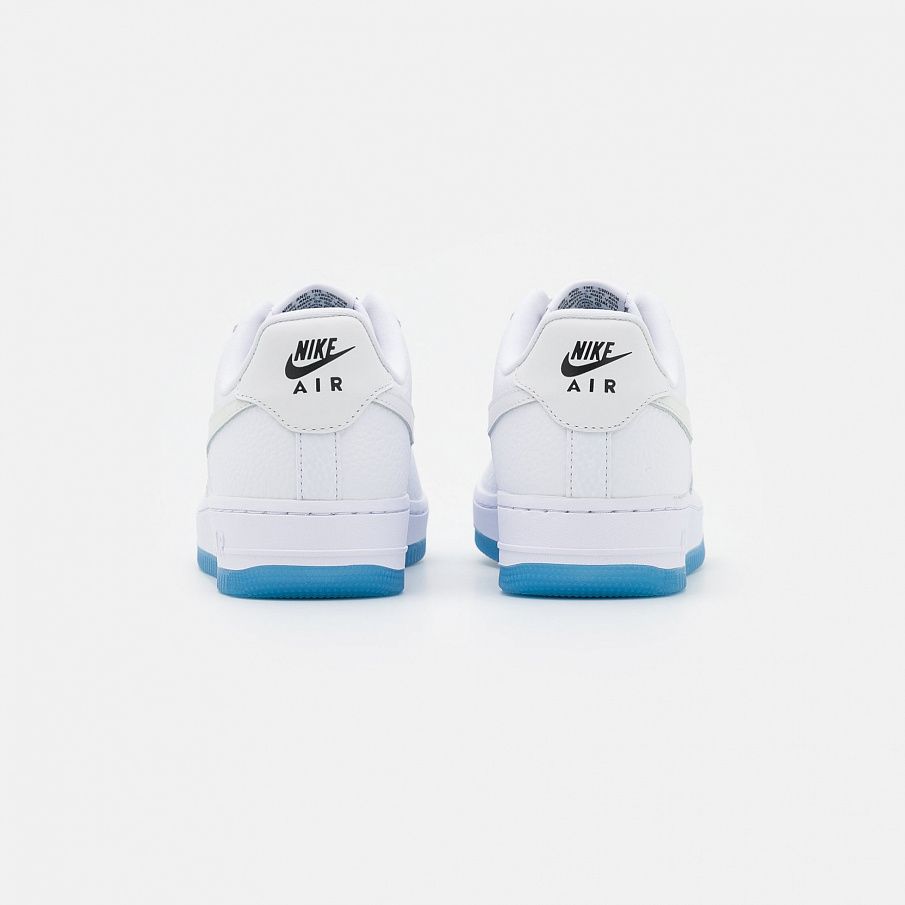 Фото № 4 с приближением к товару «‎Nike Air Force 1 »