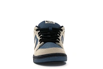 Фото № 2 с приближением к товару «‎Nike SB Dunk Low Light Cream Thunderstorm»