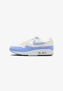 Фото № 3 с приближением к товару «‎AIR MAX»