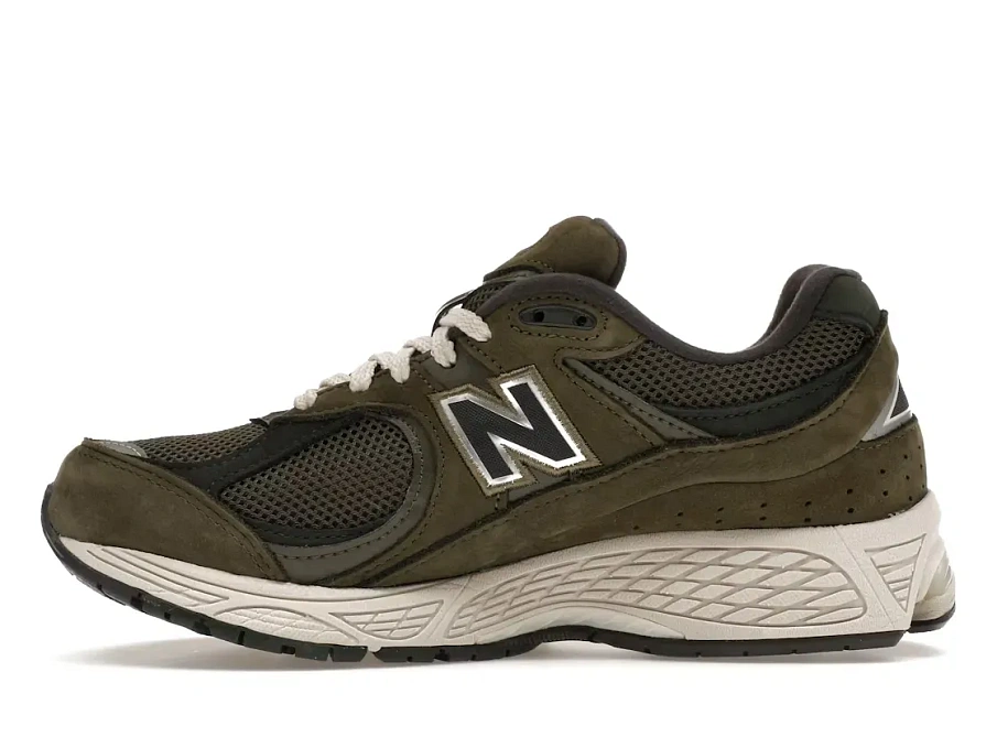 Фото № 3 с приближением к товару «‎New Balance 2002R»