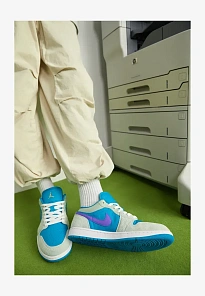 Фото № 2 с приближением к товару «‎AIR JORDAN 1 LOW SE»