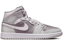 Фото № 1 с приближением к товару «‎Jordan 1 Mid»