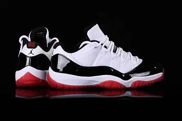 Nike Air Jordan 11 Retro Concord  - 2