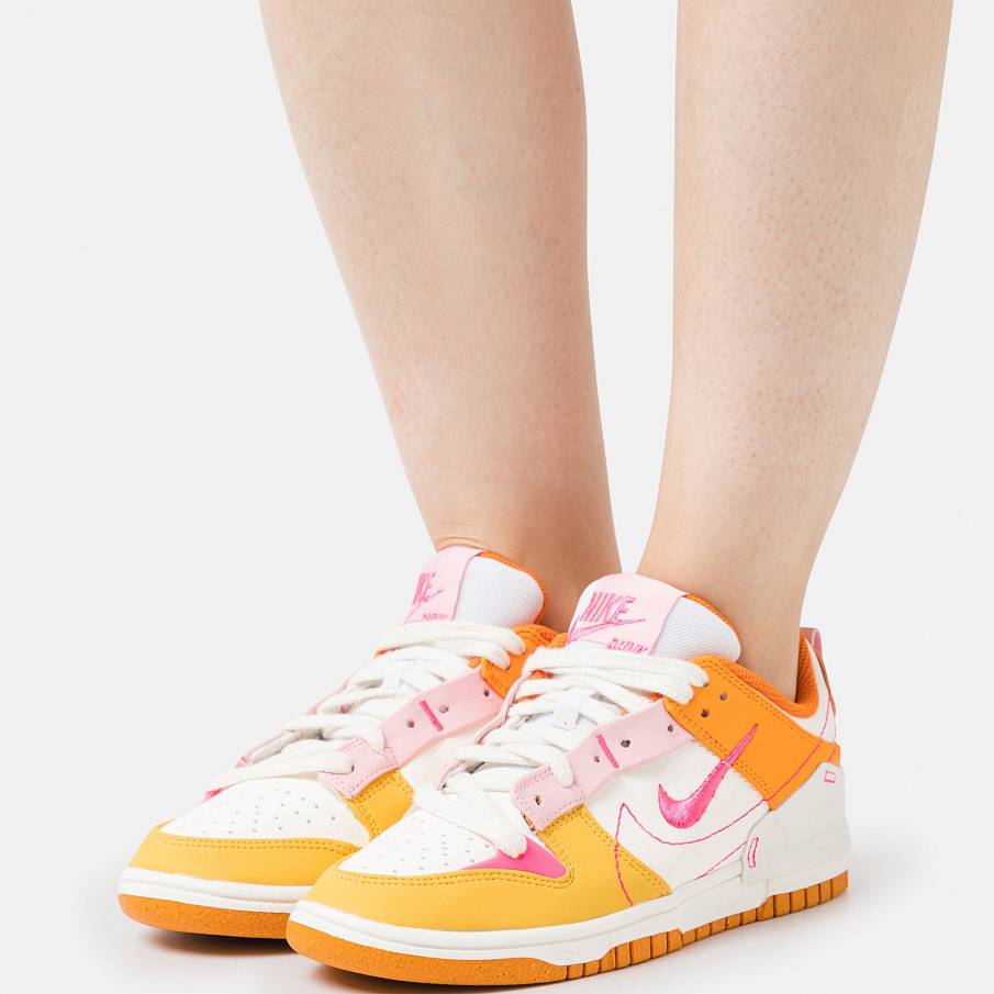 Фото № 1 с приближением к товару «‎Nike Dunk Dsrpt 2 »