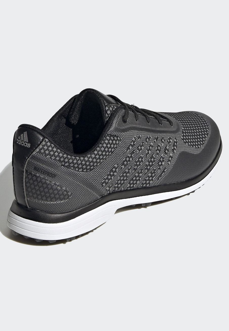 Фото № 5 с приближением к товару «‎Adidas Alphaflex Spikeless»