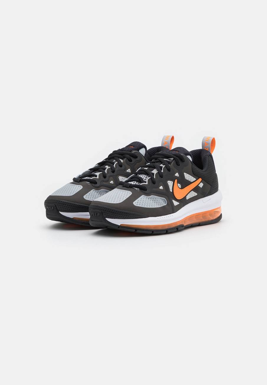 Фото № 2 с приближением к товару «‎Nike Air Max Genome »