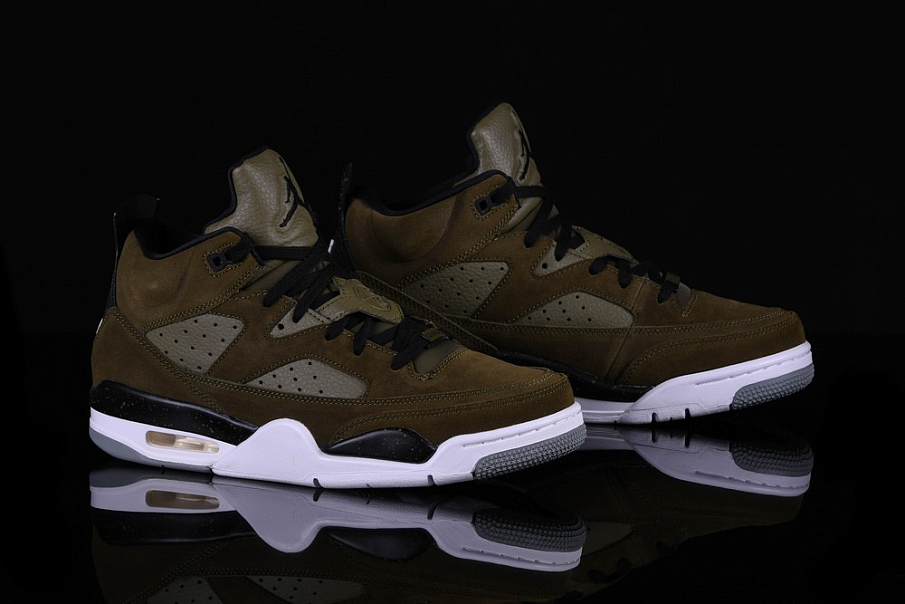 Фото № 1 с приближением к товару «‎Nike Air Jordan Son OF Camo »