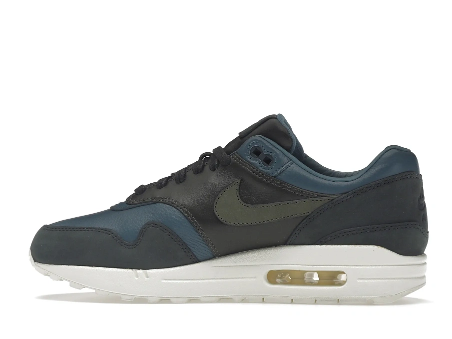 Фото № 5 с приближением к товару «‎Nike Air Max 1 Pinnacle Iced Jade»