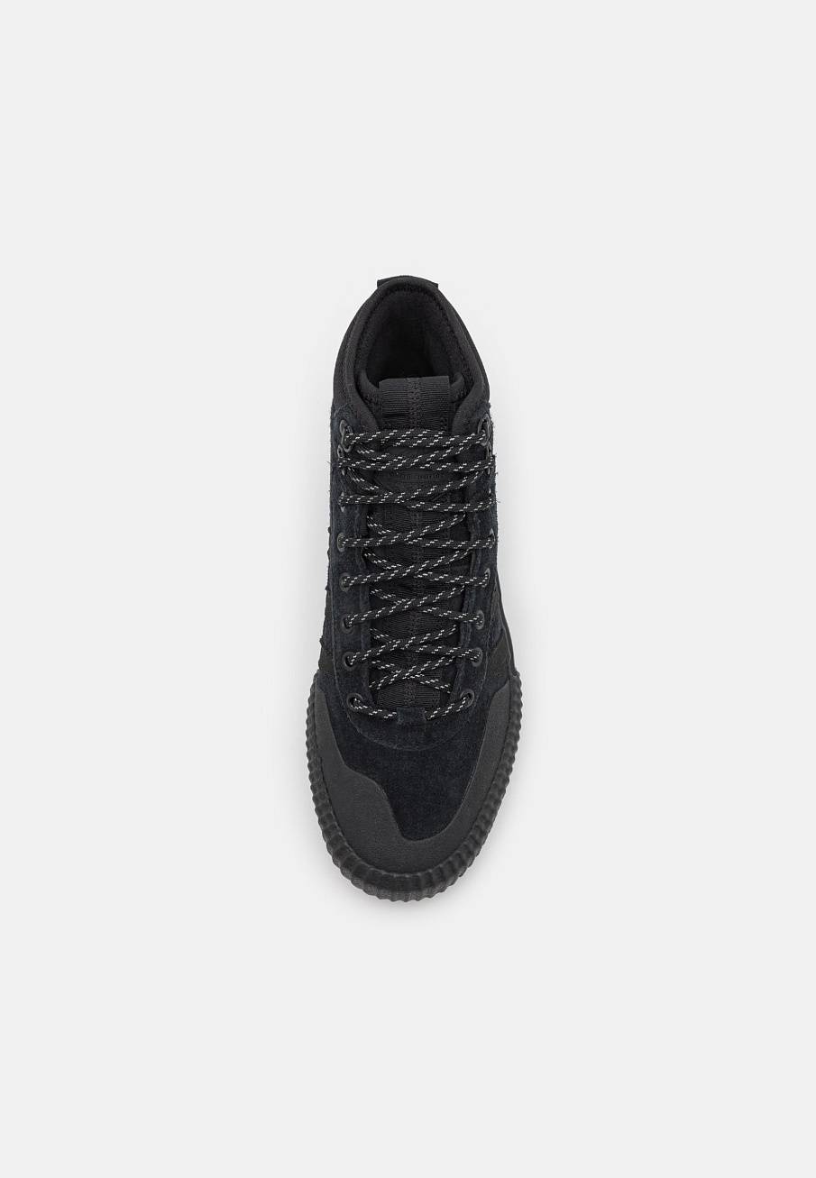 Фото № 4 с приближением к товару «‎Adidas Akando »
