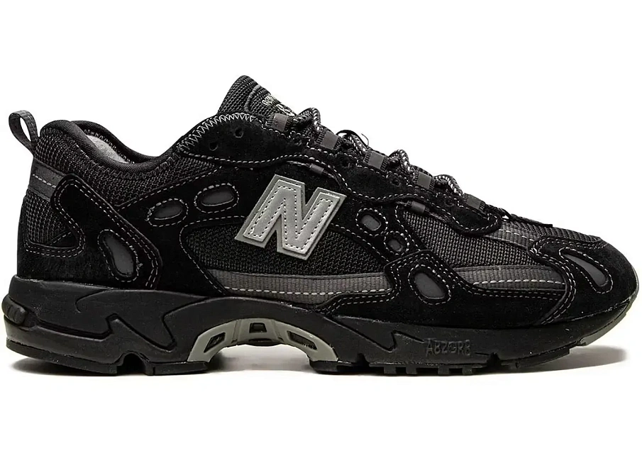 Фото № 1 с приближением к товару «‎New Balance 827»