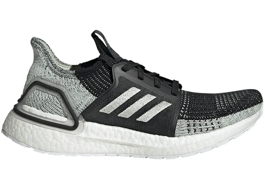 Фото № 1 с приближением к товару «‎adidas Ultra Boost 2019 Core Black Linen Green »