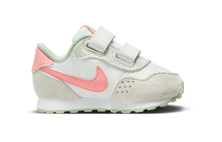 Фото № 2 с приближением к товару «‎TD Nike MD Valiant Running shoes»