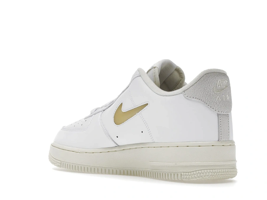 Фото № 6 с приближением к товару «‎Nike Air Force 1 Low 07 Jewel Pale Vanilla»