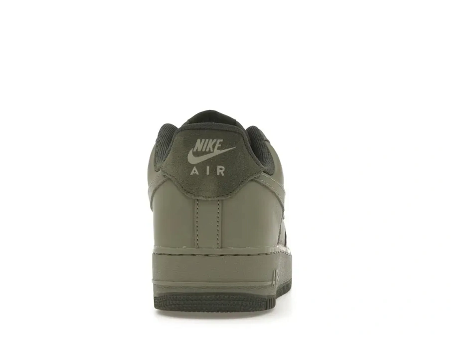 Фото № 4 с приближением к товару «‎Nike Air Force 1 Low '07 LV8»