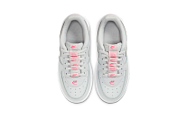 Фото № 3 с приближением к товару «‎(BP) Nike Force 1 LV8 3 GreyPink»