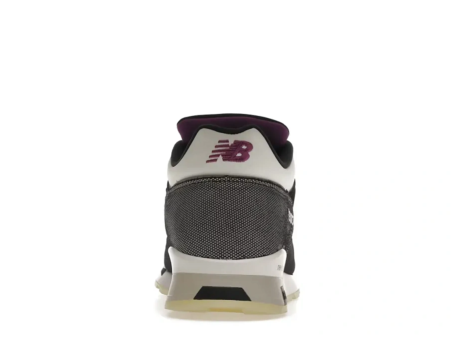 Фото № 4 с приближением к товару «‎New Balance 1500»