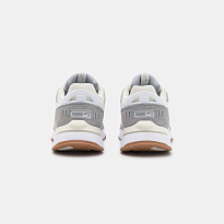 Фото № 3 с приближением к товару «‎Puma Mirage »