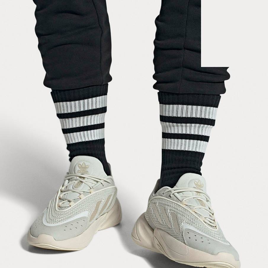 Фото № 2 с приближением к товару «‎Adidas Ozelia »