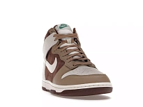 Фото № 3 с приближением к товару «‎Nike Dunk High Light Chocolate»